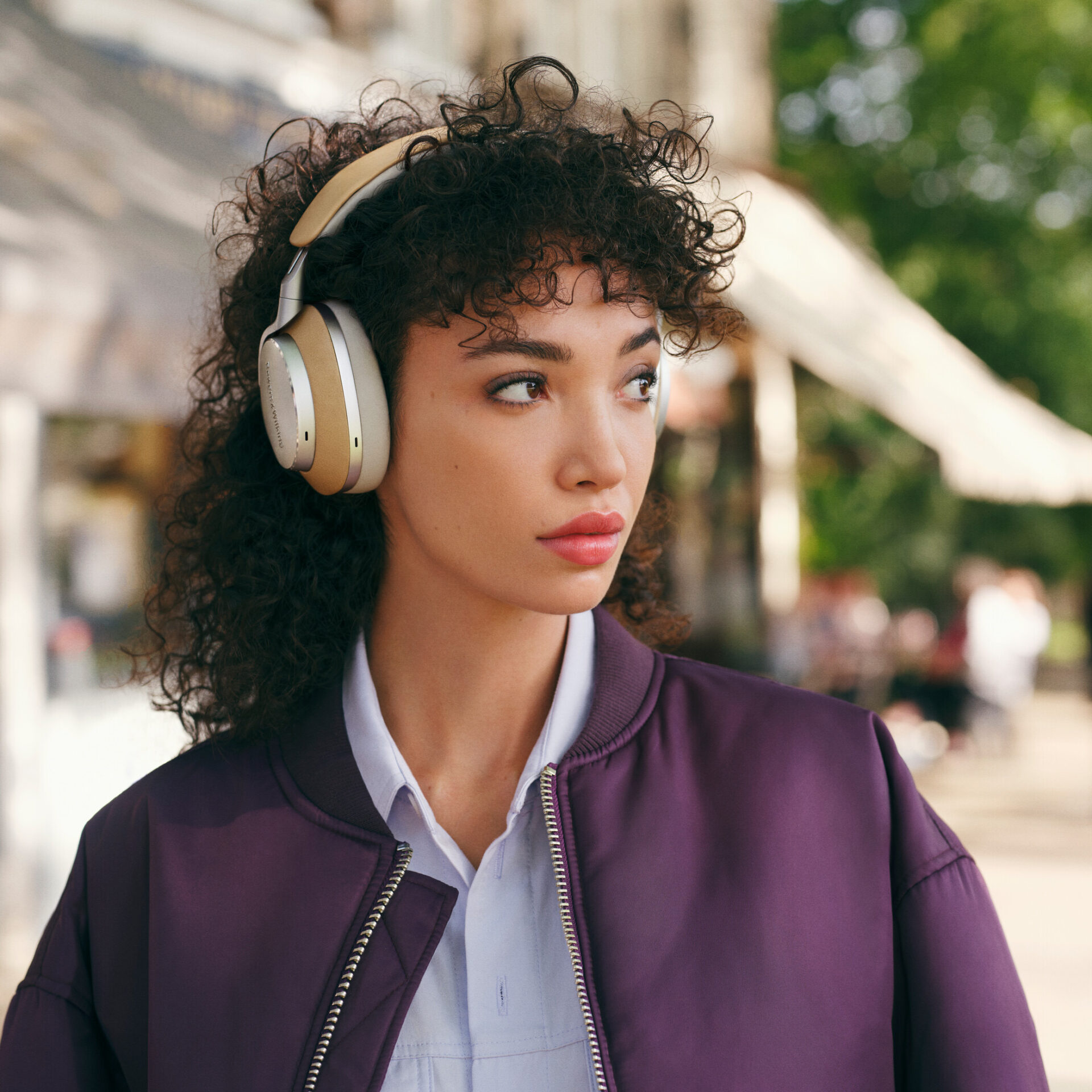 Bowers & Wilkins New Px8 Flagship Headphones